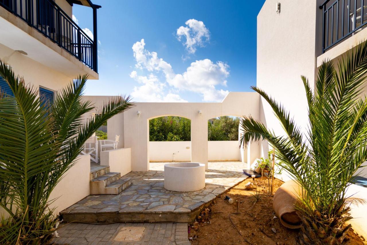 Okirroi Villas Chersonissos Exteriör bild