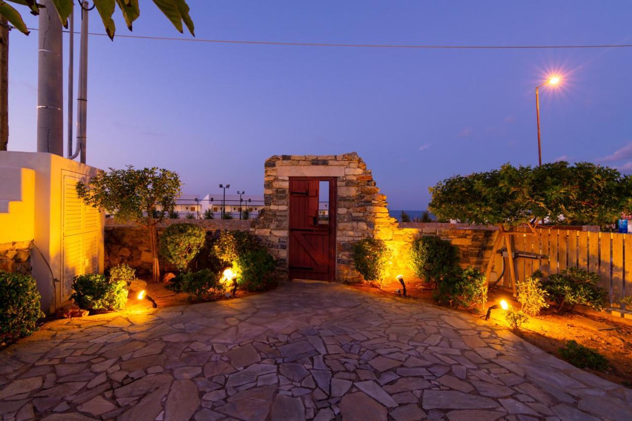 Okirroi Villas Chersonissos Exteriör bild